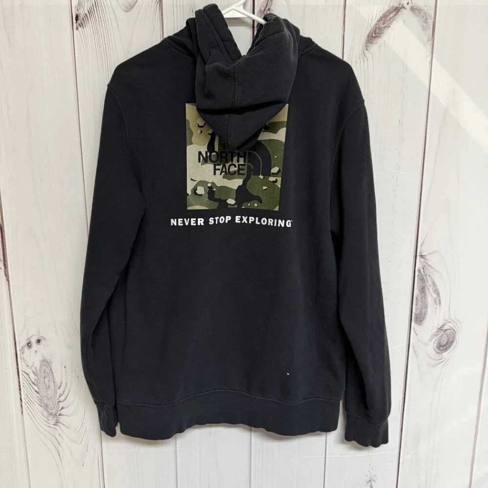 The North Face Hoodie Men’s‎ Large Black Camo Logo “Never Stop Exploring” GUC